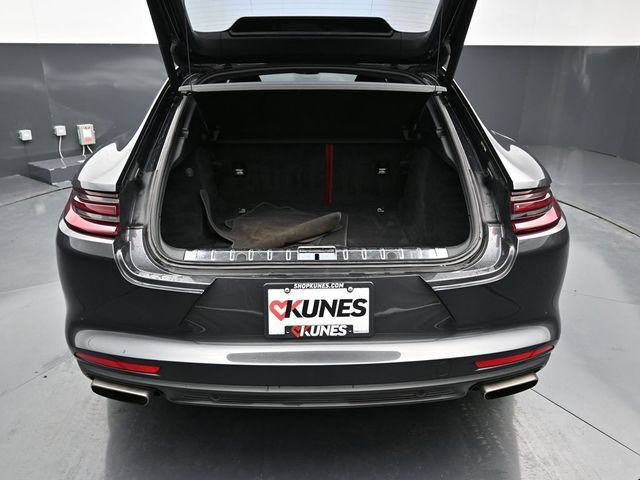 Used 2020 Porsche Panamera 4 AWD/4WD image 12