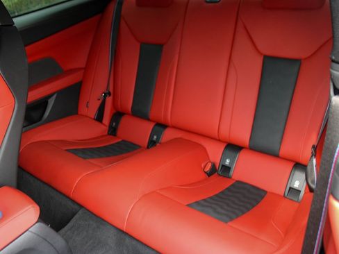 Used 2024 BMW M4 Coupe w/ Executive Package image 19