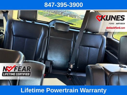 Used 2023 Ford Expedition XLT image 23