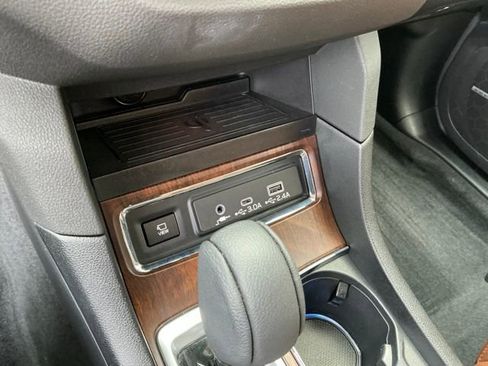 Certified 2025 Subaru Ascent Touring image 22