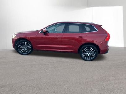 Used 2019 Volvo XC60 T5 Momentum w/ Protection Package Premier