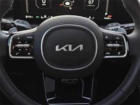 Certified 2025 Kia Sorento SX Prestige image 30