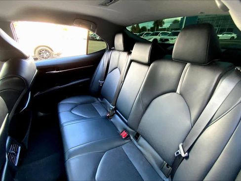 Used 2021 Toyota Camry XSE image 19