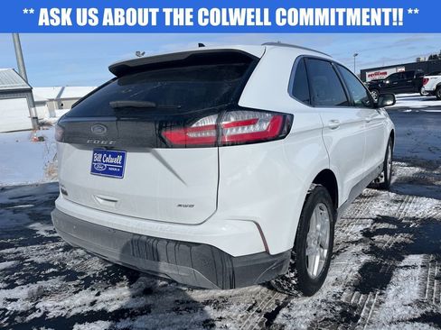 Used 2024 Ford Edge SEL w/ Convenience Package image 4