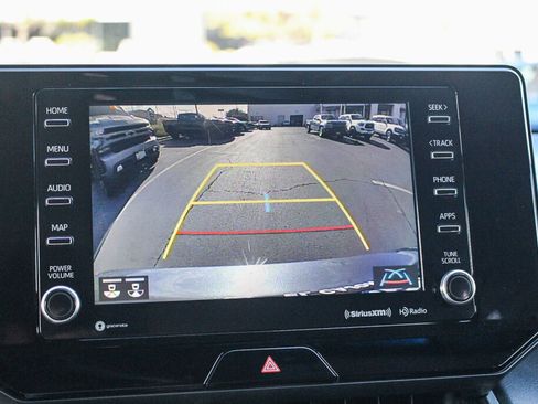 Certified 2021 Toyota Venza LE image 15