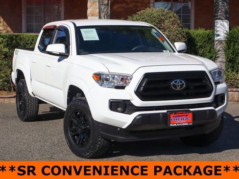 Used 2021 Toyota Tacoma SR w/ SR Convenience Package image 2