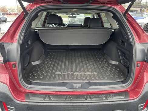 Certified 2022 Subaru Outback Limited image 38