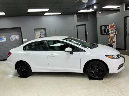 Used 2014 Honda Civic LX image 9