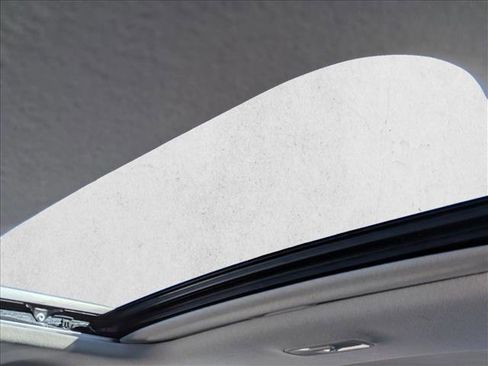 Used 2020 Hyundai Venue SEL w/ Convenience Package image 15