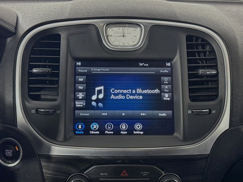 Used 2021 Chrysler 300 Touring w/ Sport Appearance Package image 14