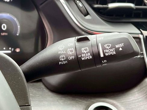 Certified 2023 Jeep Grand Cherokee L Overland w/ Luxury Tech Group IV AWD/4WD image 25