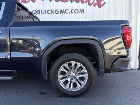 Used 2023 GMC Sierra 1500 Denali w/ Technology Package image 2
