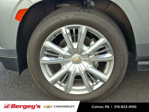 Used 2023 Chevrolet Tahoe High Country image 10