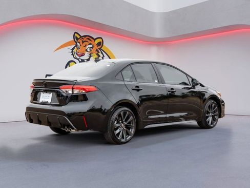 Used 2026 Toyota Corolla SE image 5