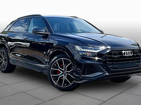 Used 2019 Audi Q8 Prestige AWD/4WD image 3