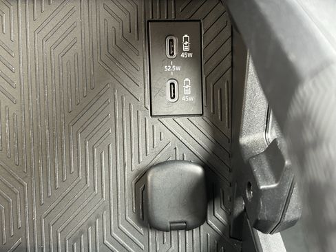 Certified 2024 Toyota Tacoma TRD Off-Road image 28