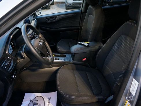 Used 2023 Ford Escape Active image 17
