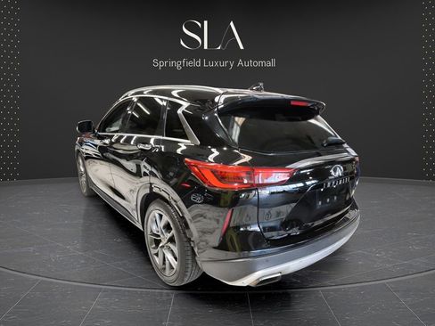 Used 2019 INFINITI QX50 Essential w/ Sensory Package AWD/4WD image 7