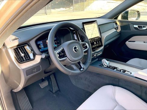 New 2026 Volvo XC60 B5 Plus w/ Protection Package Premier image 8