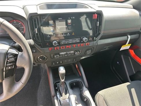 New 2025 Nissan Frontier PRO-4X w/ Pro Convenience Package image 27