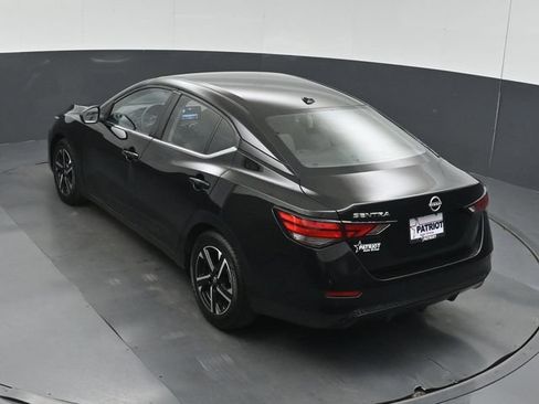 Used 2025 Nissan Sentra SV FWD image 44