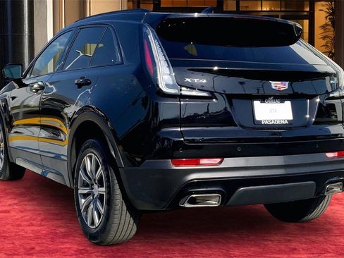 Used 2020 Cadillac XT4 Sport w/ Driver Awareness Package image 4