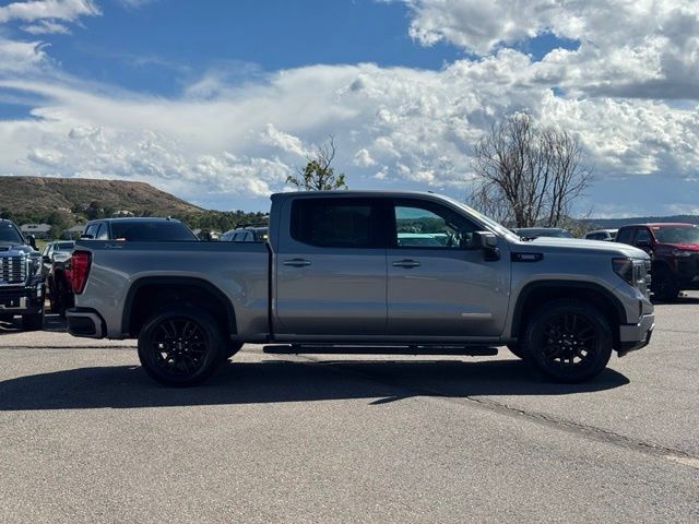 Certified 2024 GMC Sierra 1500 Elevation w/ LPO, Elevation Black Package AWD/4WD image 6