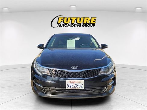Used 2018 Kia Optima LX image 2