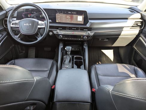 Certified 2024 Kia Telluride S w/ S Sunroof Package AWD/4WD image 26