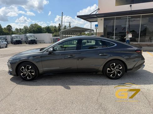 Used 2025 Hyundai Sonata SEL FWD image 9
