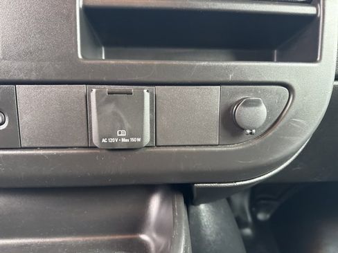 Used 2023 GMC Savana 2500 w/ Driver Convenience Package image 18