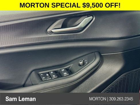 New 2025 Jeep Grand Cherokee L Altitude image 17