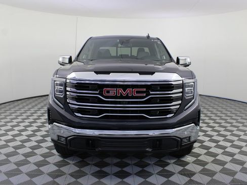 Used 2025 GMC Sierra 1500 SLT w/ SLT Premium Package AWD/4WD image 30