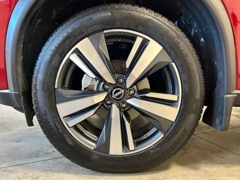 Used 2023 Nissan Rogue SL w/ SL Premium Package AWD/4WD image 10