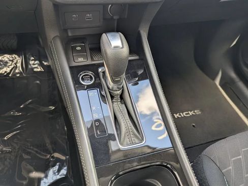 Certified 2024 Nissan Kicks SV FWD image 26