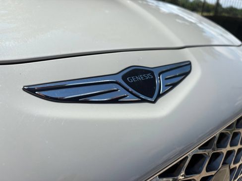 Used 2025 Genesis G70 2.5T AWD/4WD image 8
