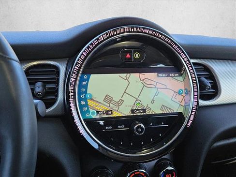 Used 2024 MINI Cooper S image 21