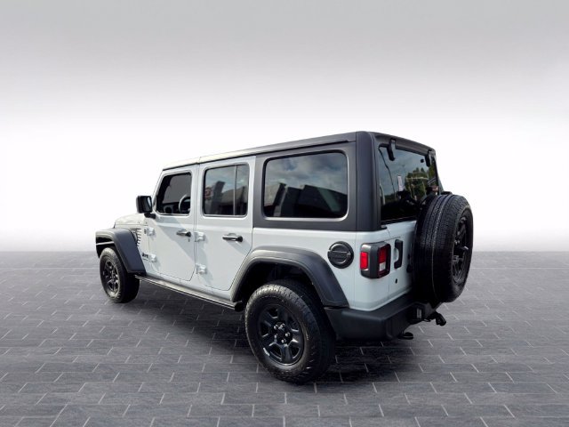 Used 2024 Jeep Wrangler Unlimited Sport AWD/4WD image 6