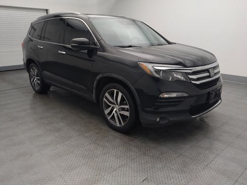 Used 2016 Honda Pilot Touring image 13
