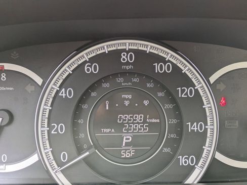 Used 2013 Honda Accord LX image 25