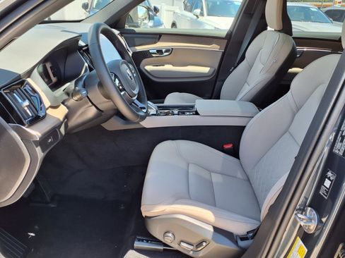 New 2026 Volvo XC90 B6 Plus w/ Protection Package Premier image 12