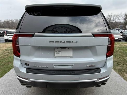 New 2026 GMC Yukon Denali w/ Denali Reserve Package image 20