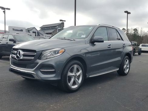 Used 2018 Mercedes-Benz GLE 350 4MATIC image 3