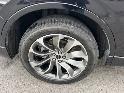 Used 2020 Lincoln Aviator Grand Touring w/ Equipment Group 302A image 17