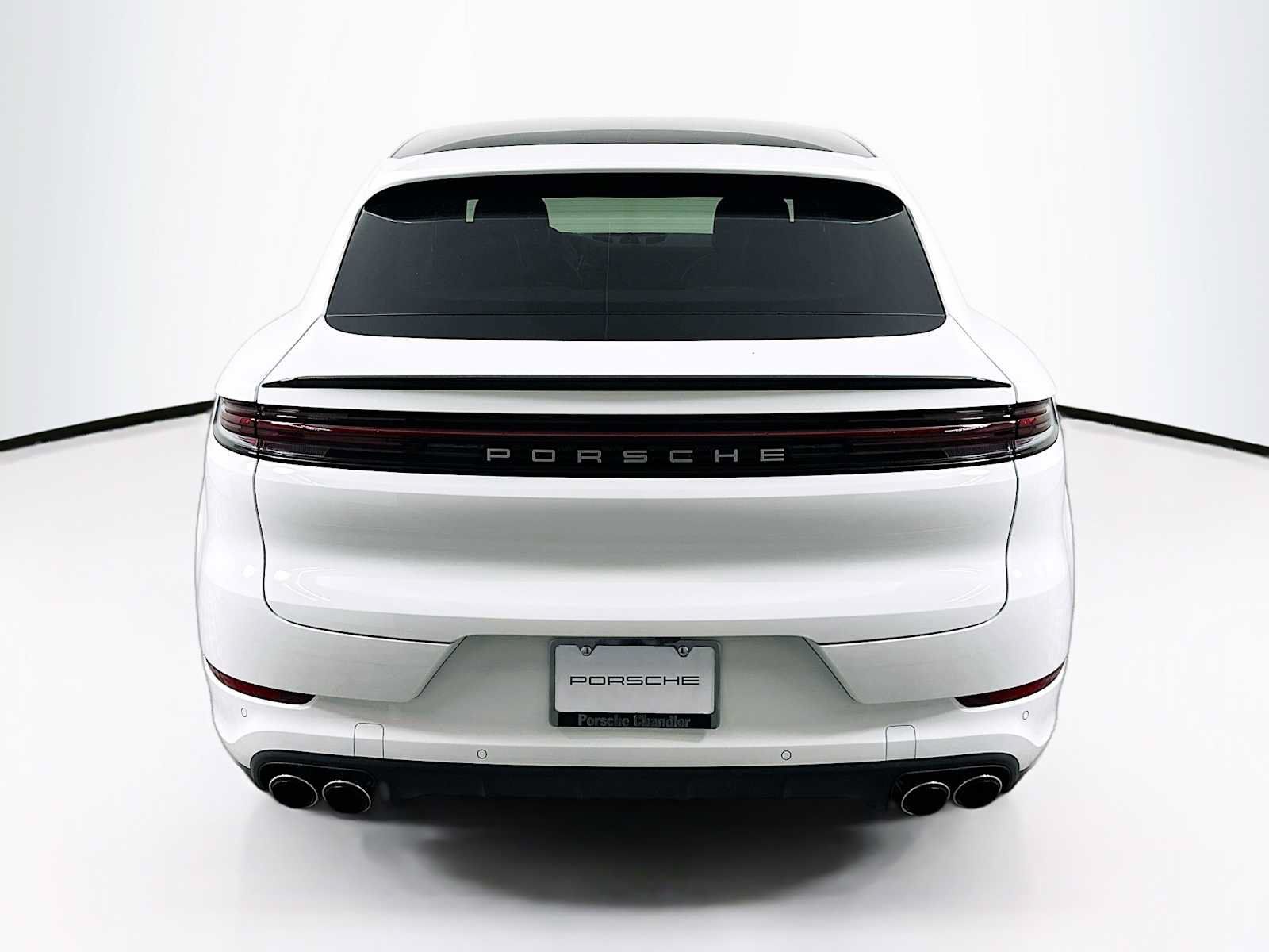 Used 2026 Porsche Cayenne Coupe AWD/4WD image 10