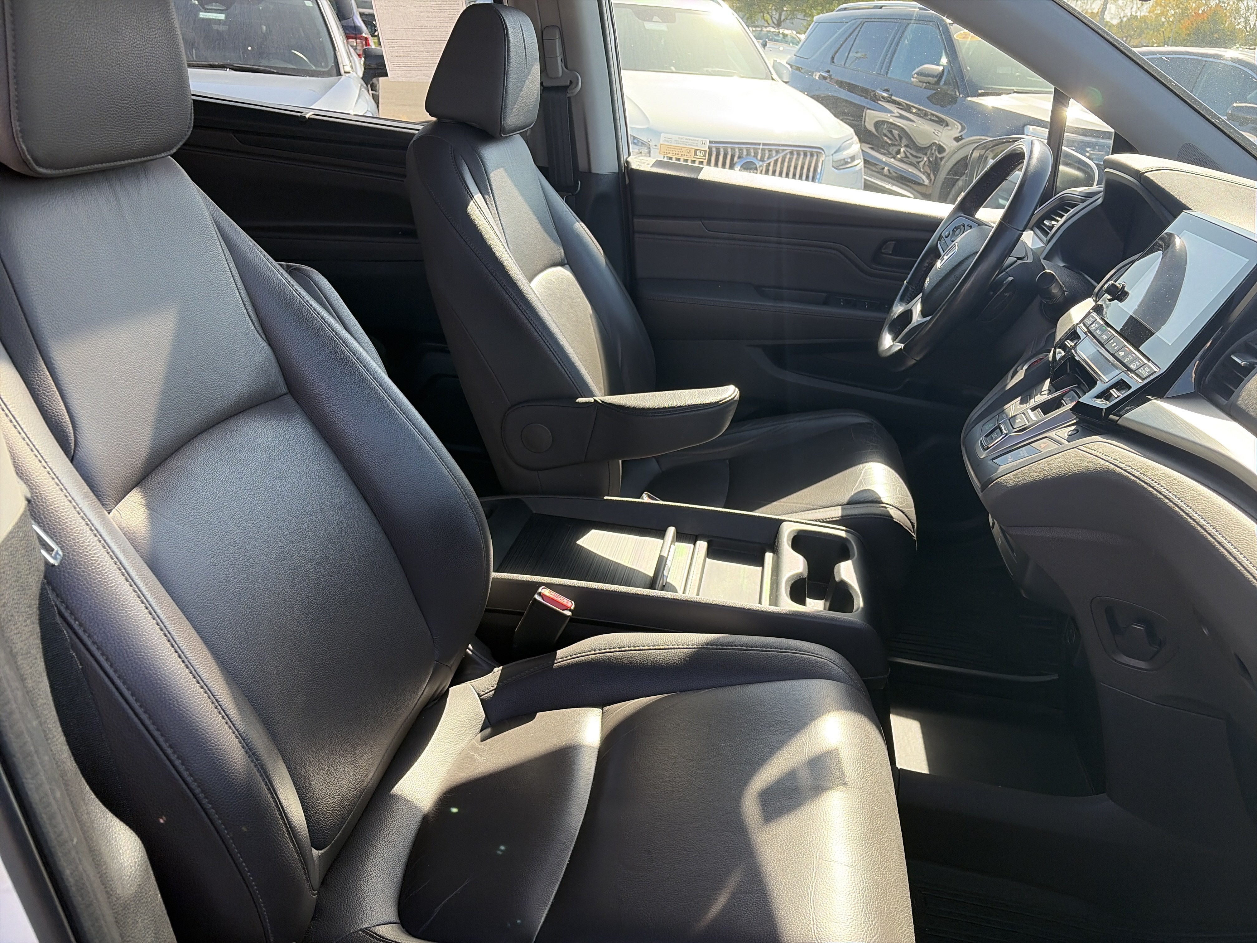 Used 2018 Honda Odyssey Touring image 13