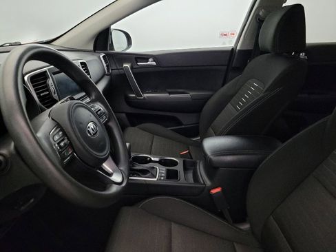 Used 2019 Kia Sportage LX w/ LX Popular Package AWD/4WD image 17