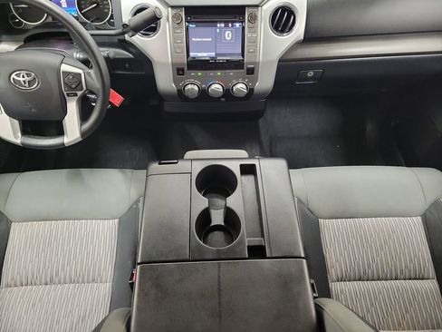 Used 2017 Toyota Tundra SR5 image 14