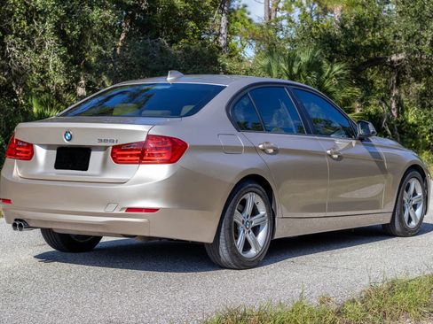 Used 2014 BMW 328i Sedan RWD image 4