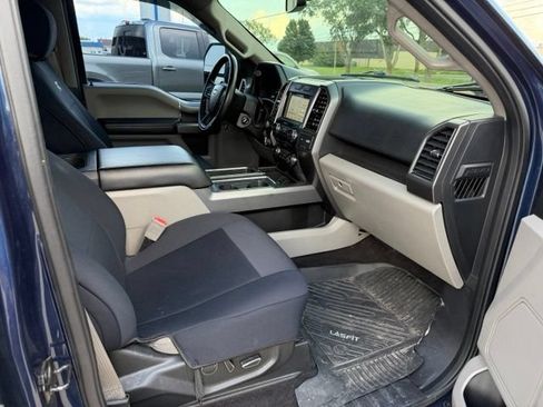 Used 2018 Ford F150 XLT w/ Equipment Group 302A Luxury AWD/4WD image 17
